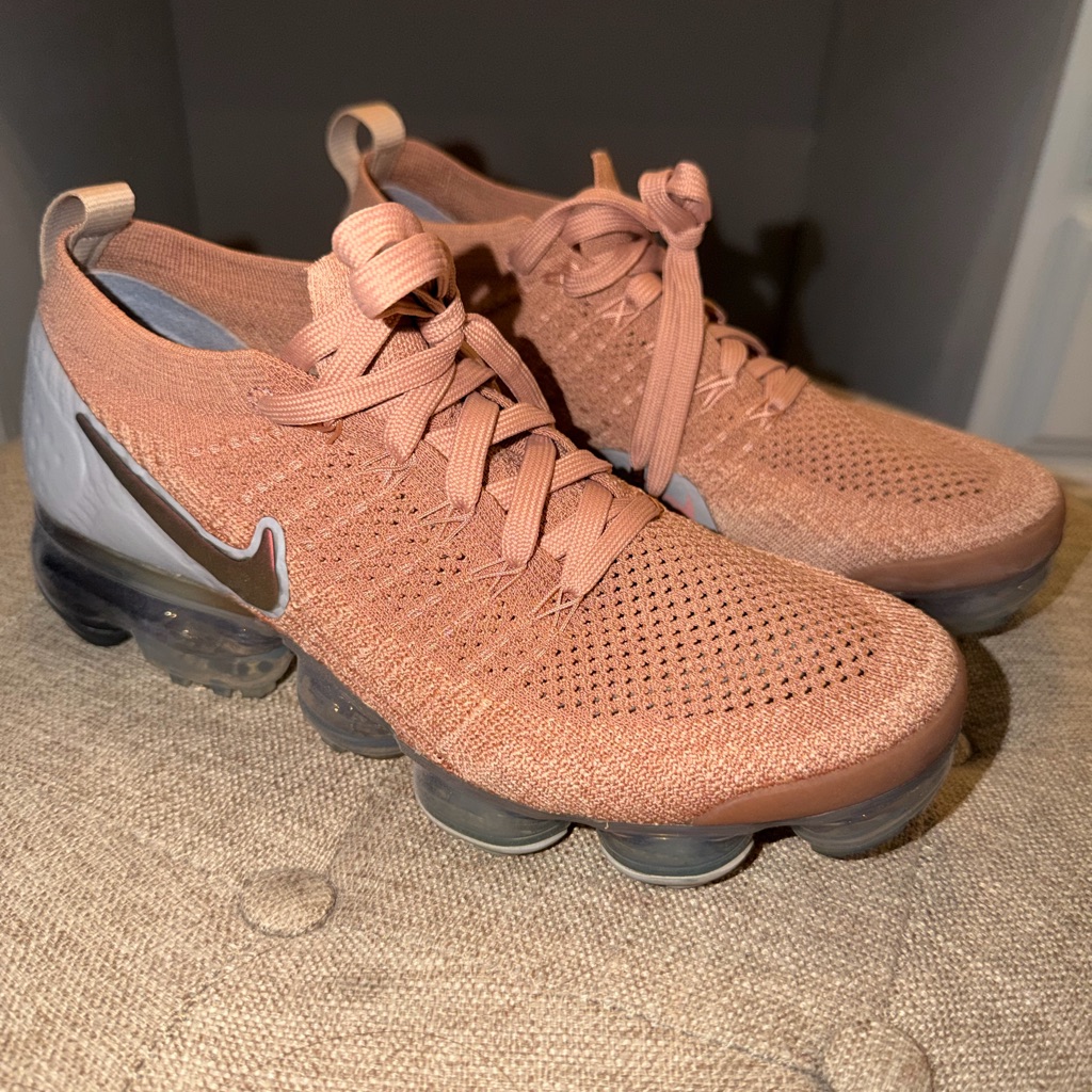 Nike Women's Rosegold Knit Flyknit Vapormax Running Shoes